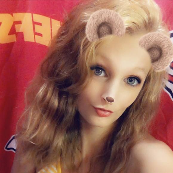 Meet your Posher, Amiree - Picture 1 of 1